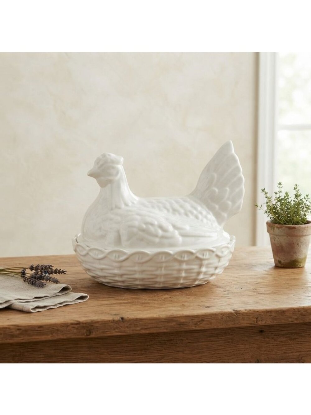 Vintage Portmeirion England White Ceramic Hen on Nest Tureen Farmhouse Decor